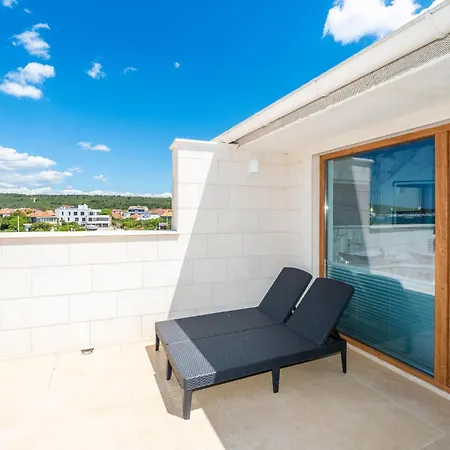Stunning In With Sauna Apartment *