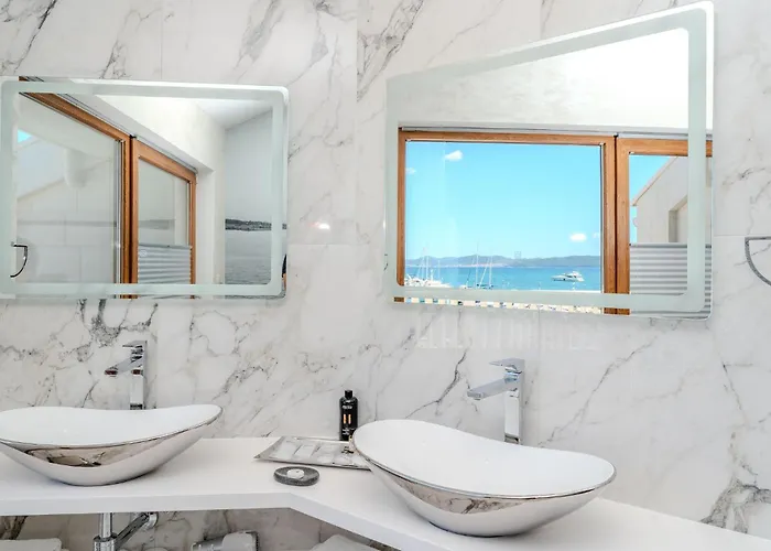 Awesome In With Sauna