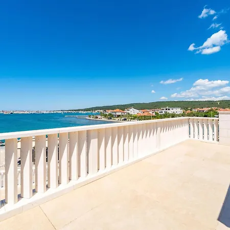 Awesome In With Sauna * Sukošan