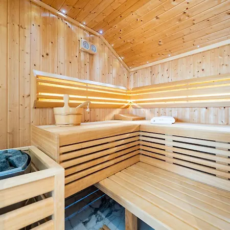 Awesome In With Sauna * Sukošan